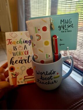 Teacher coffee mug, pencil pouch and small notebook gift set NWT